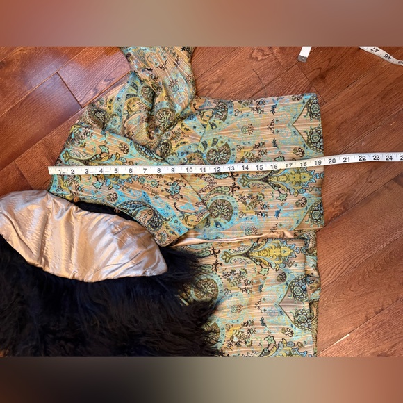 Tapestry Faux Fur Collar Jacket - Picture 5 of 13